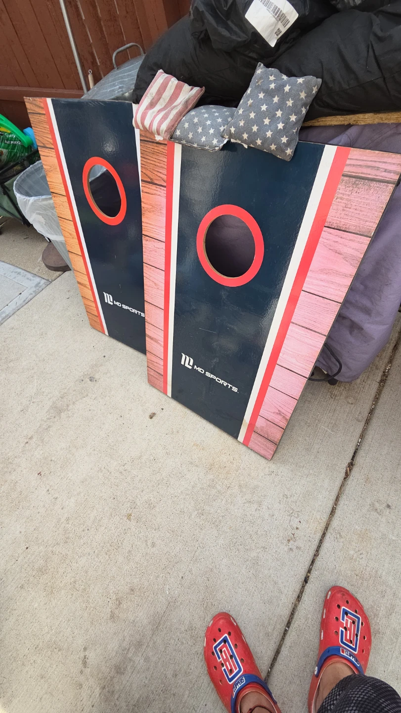 MD Sports Cornhole Set with Bags