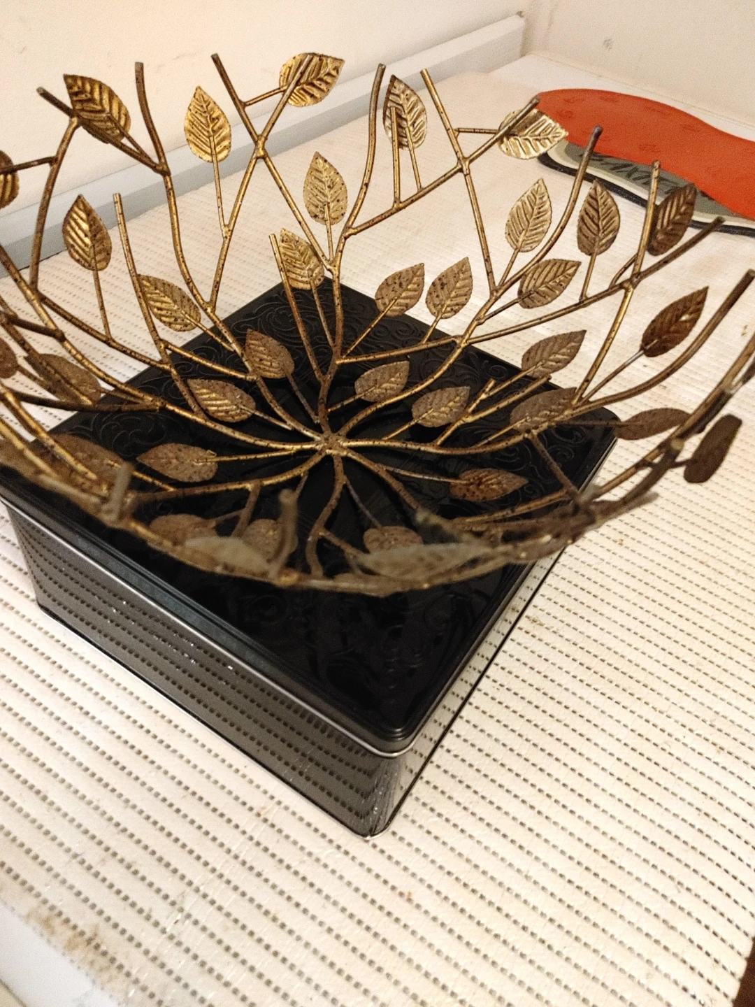 Gold Leaf Decorative Bowl