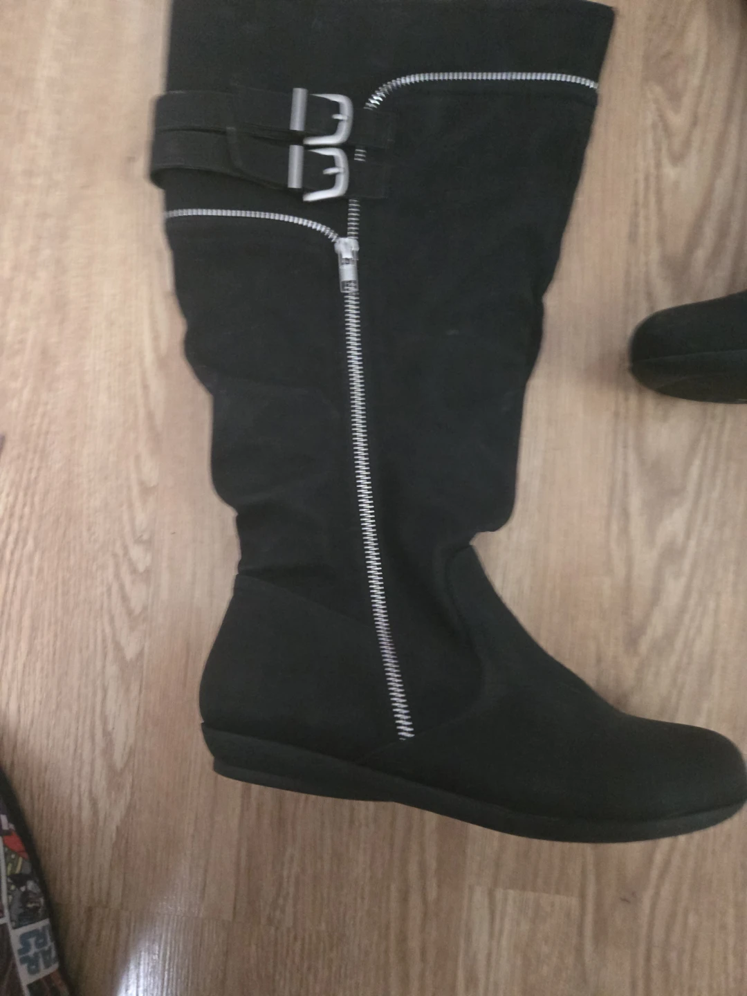 Black Knee-High Boots - photo 4