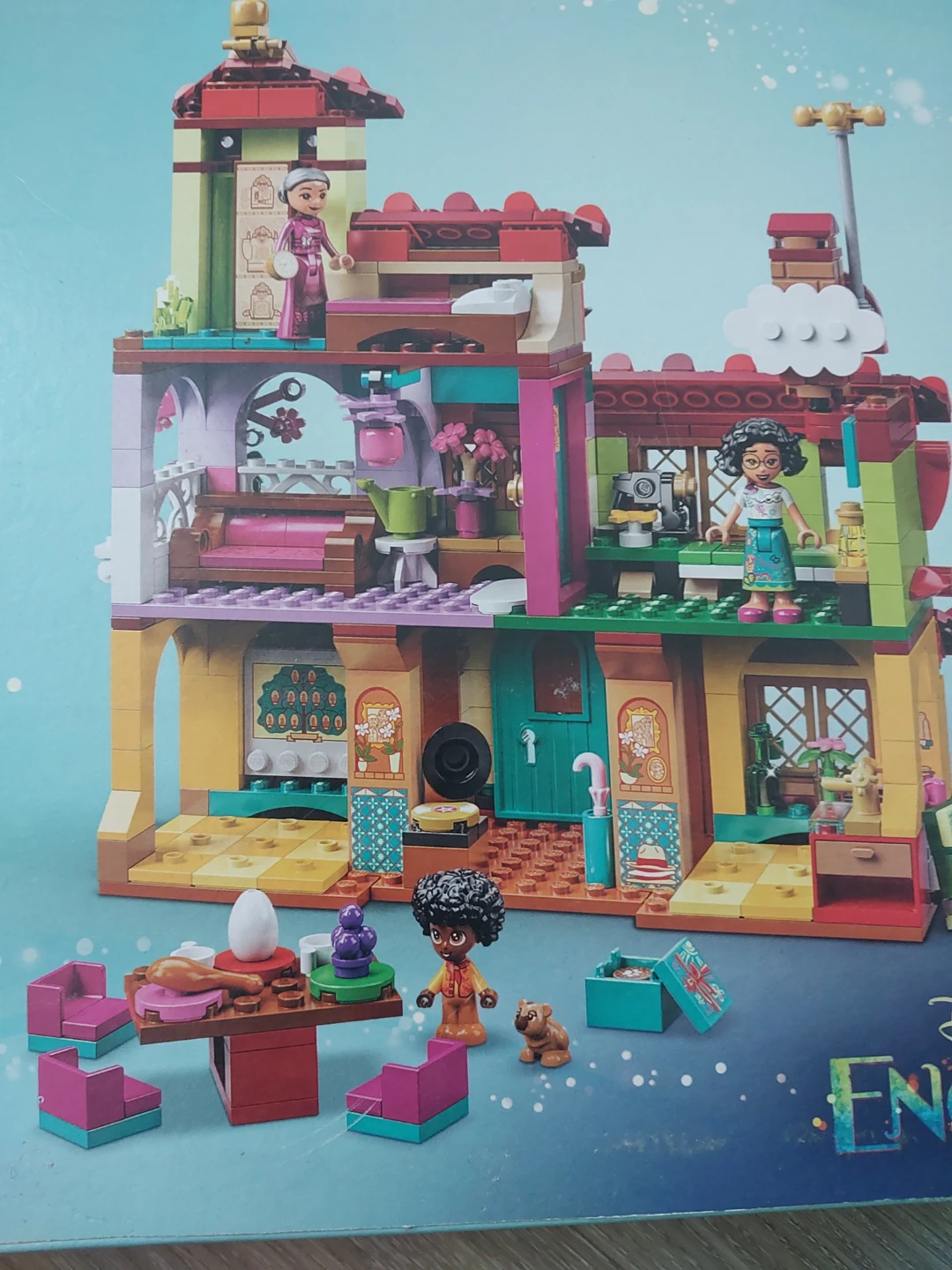 LEGO Disney Encanto Isabela's Magical House Set - photo 2