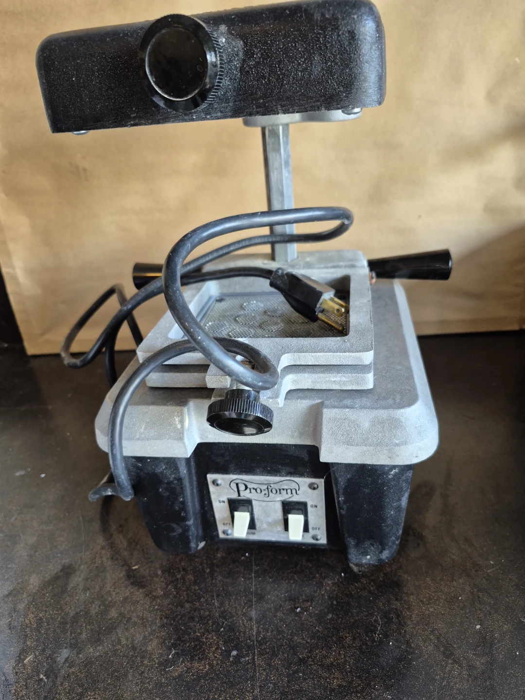 Pro-Form Vacuum Forming Machine and Materials - photo 5
