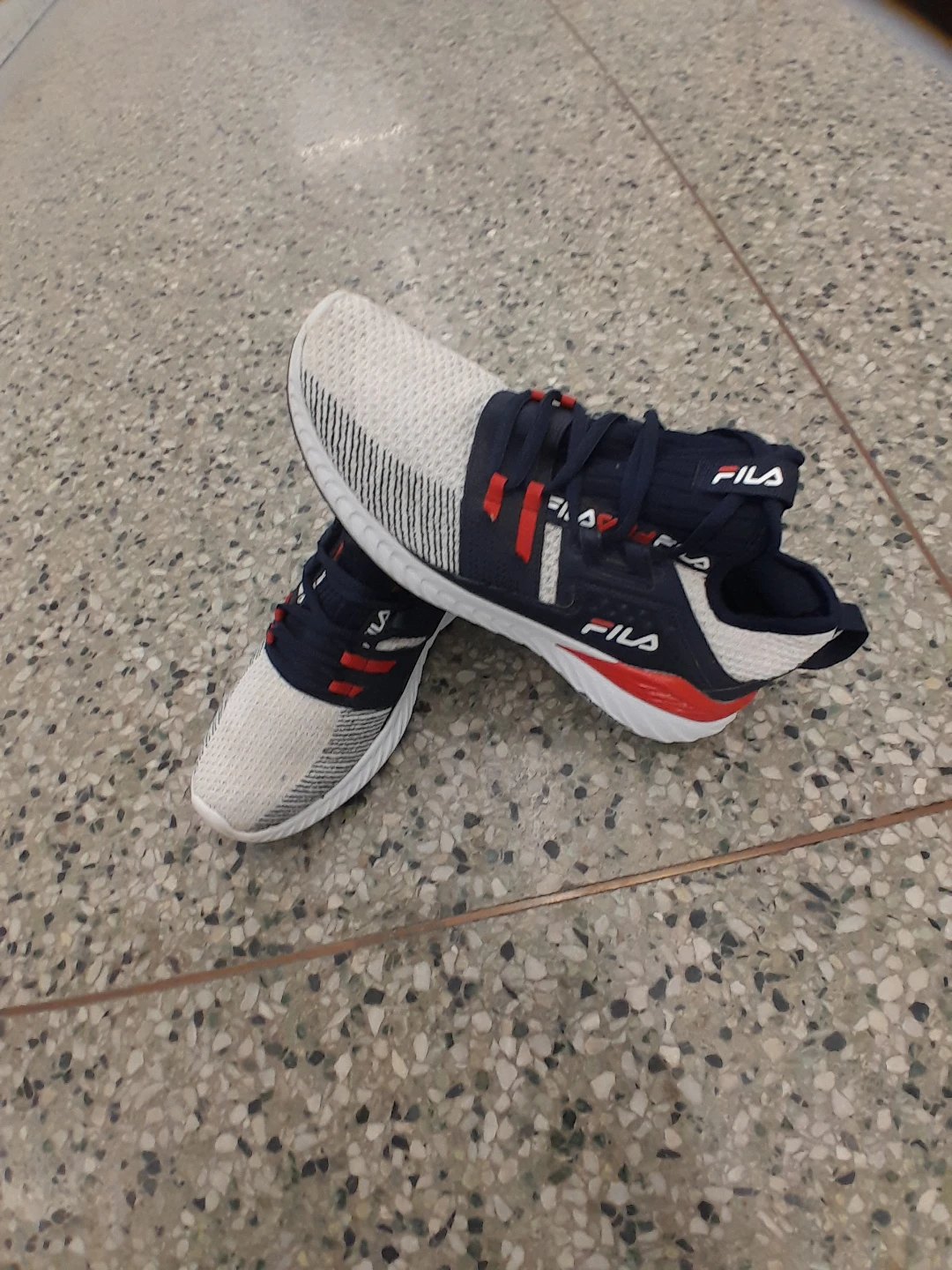 Fila Running Shoes Men's Size 8