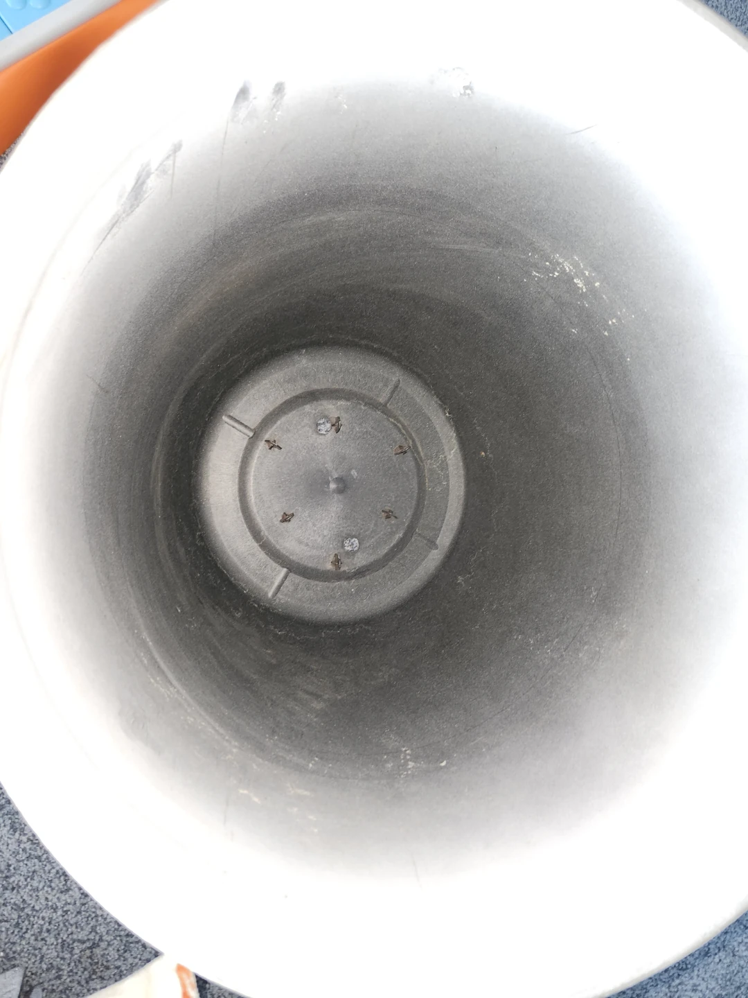 Large Off White Planter Pot - photo 3