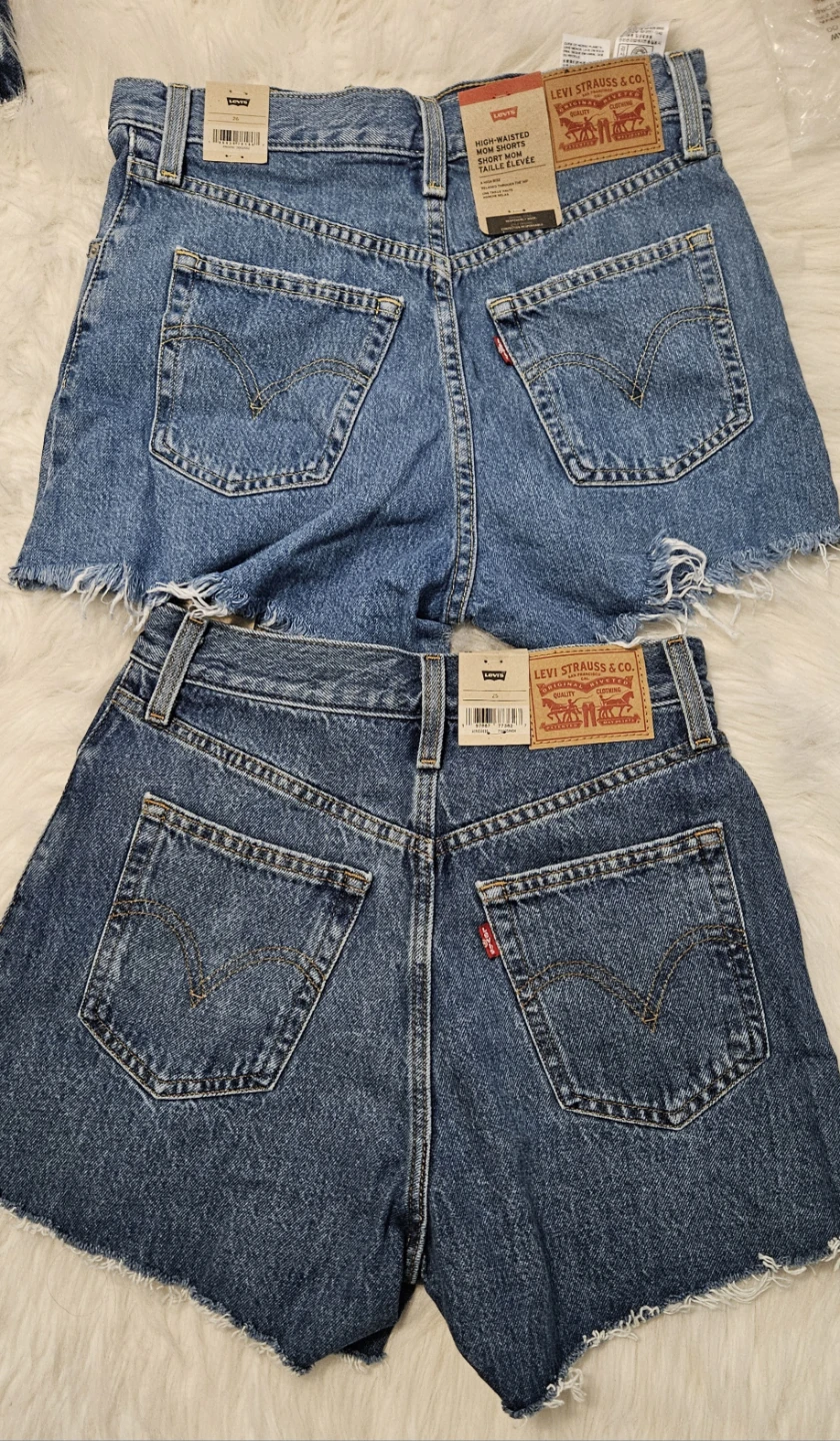 Levi's High Waisted Mom Shorts - photo 2