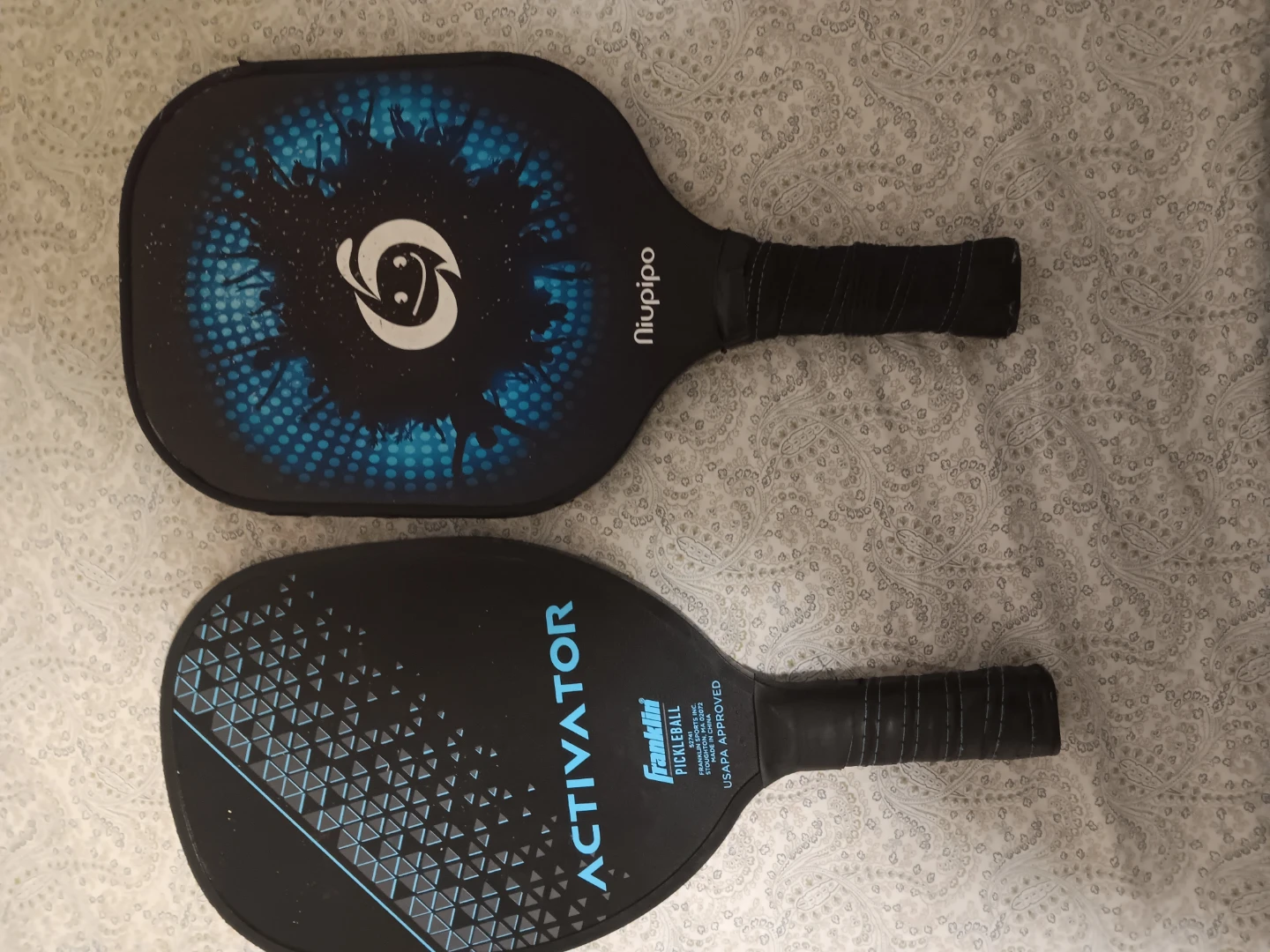 2 Pickleball Paddles