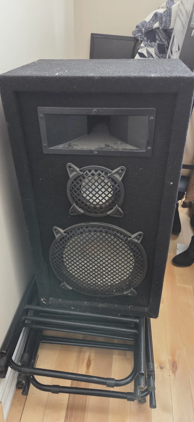 Black Speaker Cabinet