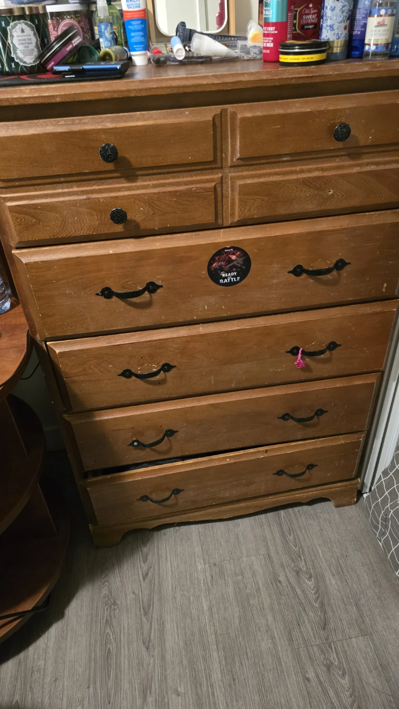 Wooden Dresser (URGENT!!!)