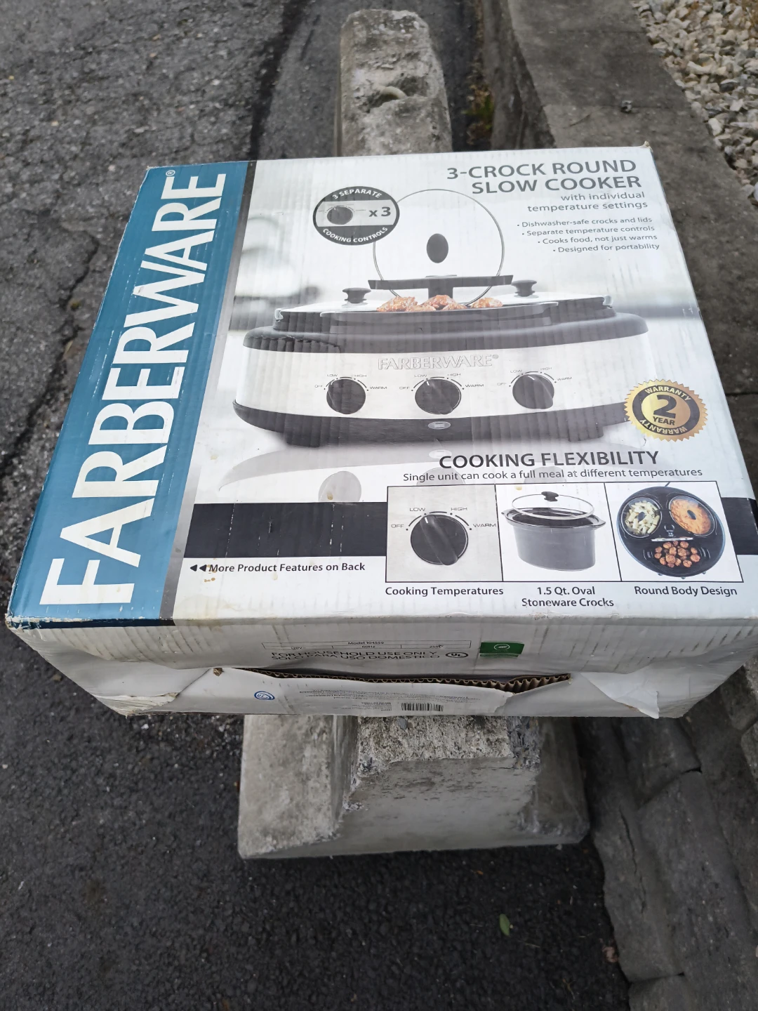 Farberware 3-crock round slow cooker brand new in box