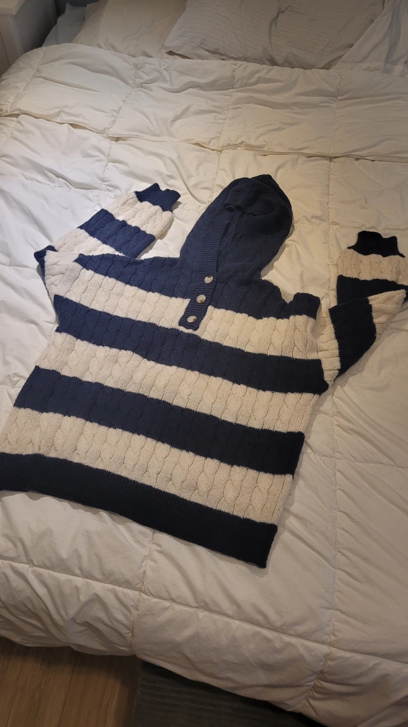 Clothes for sale - photo 2