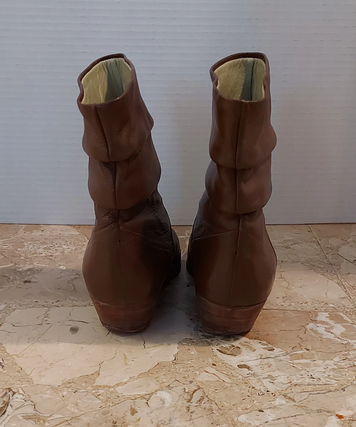 Brown Leather Ruched Ankle Boots size 37 - photo 3