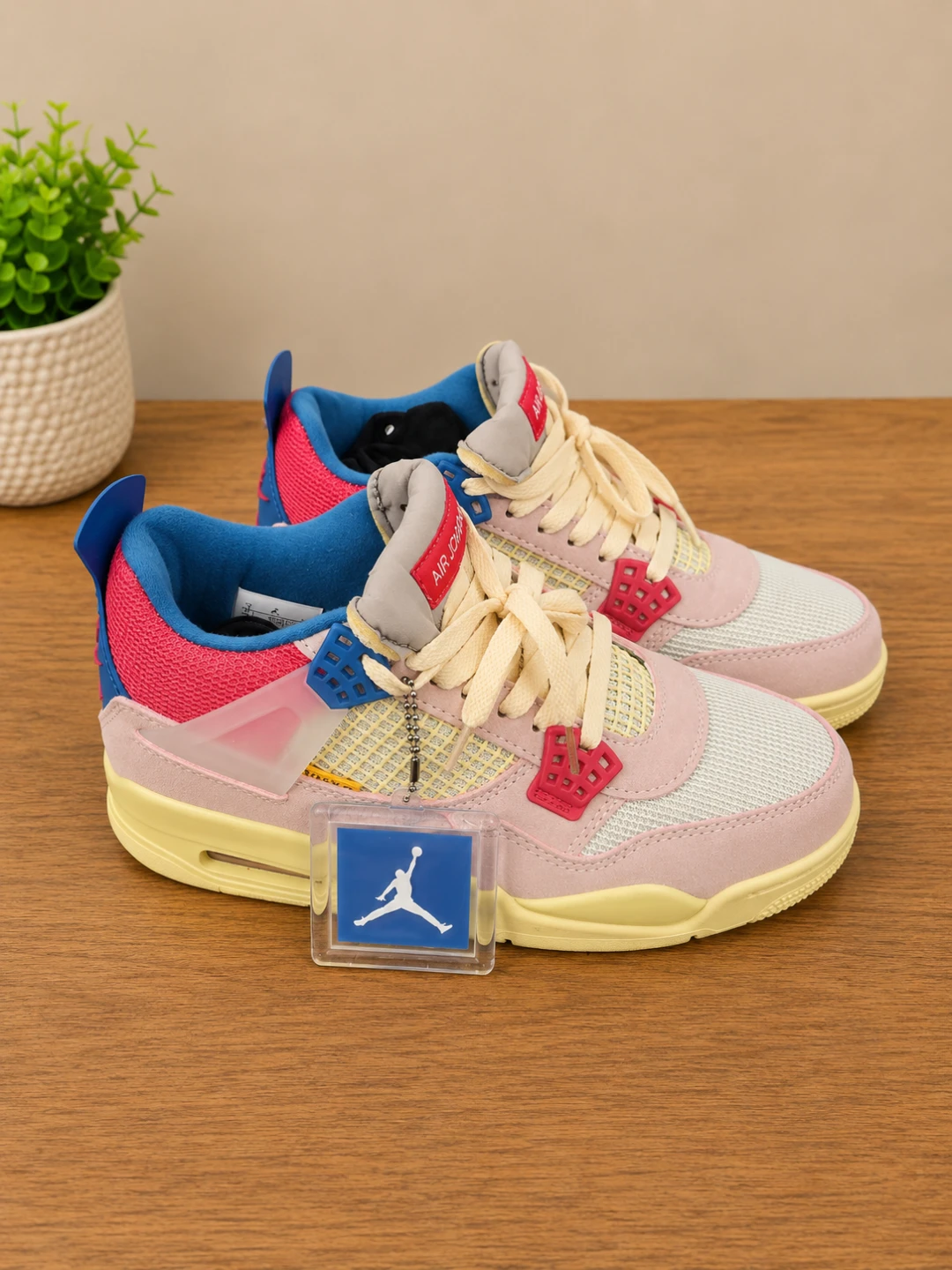 Nike Air Jordan 4 Retro - photo 2