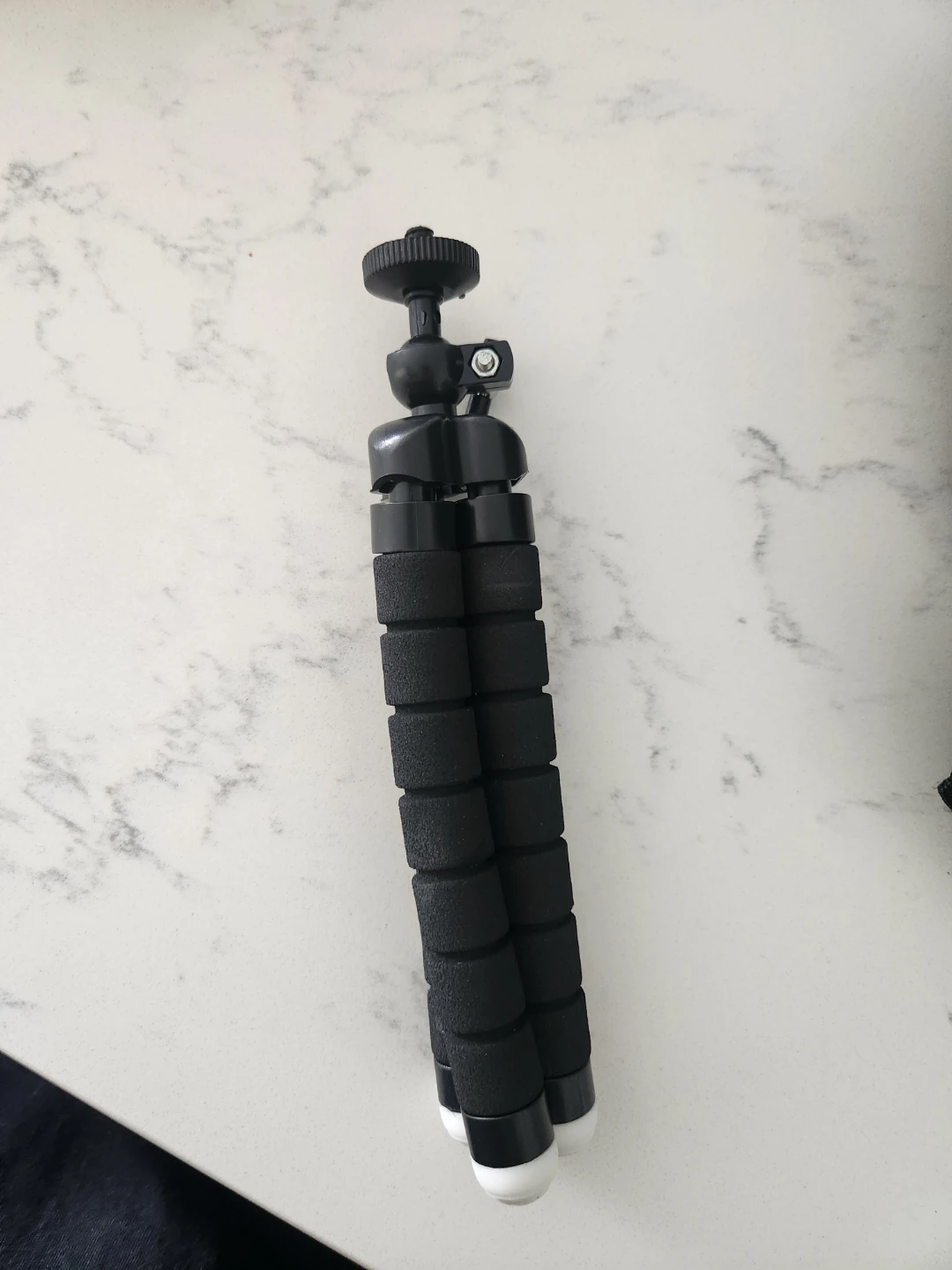 Xinquan Camera Backpack with Mini Tripod - photo 3