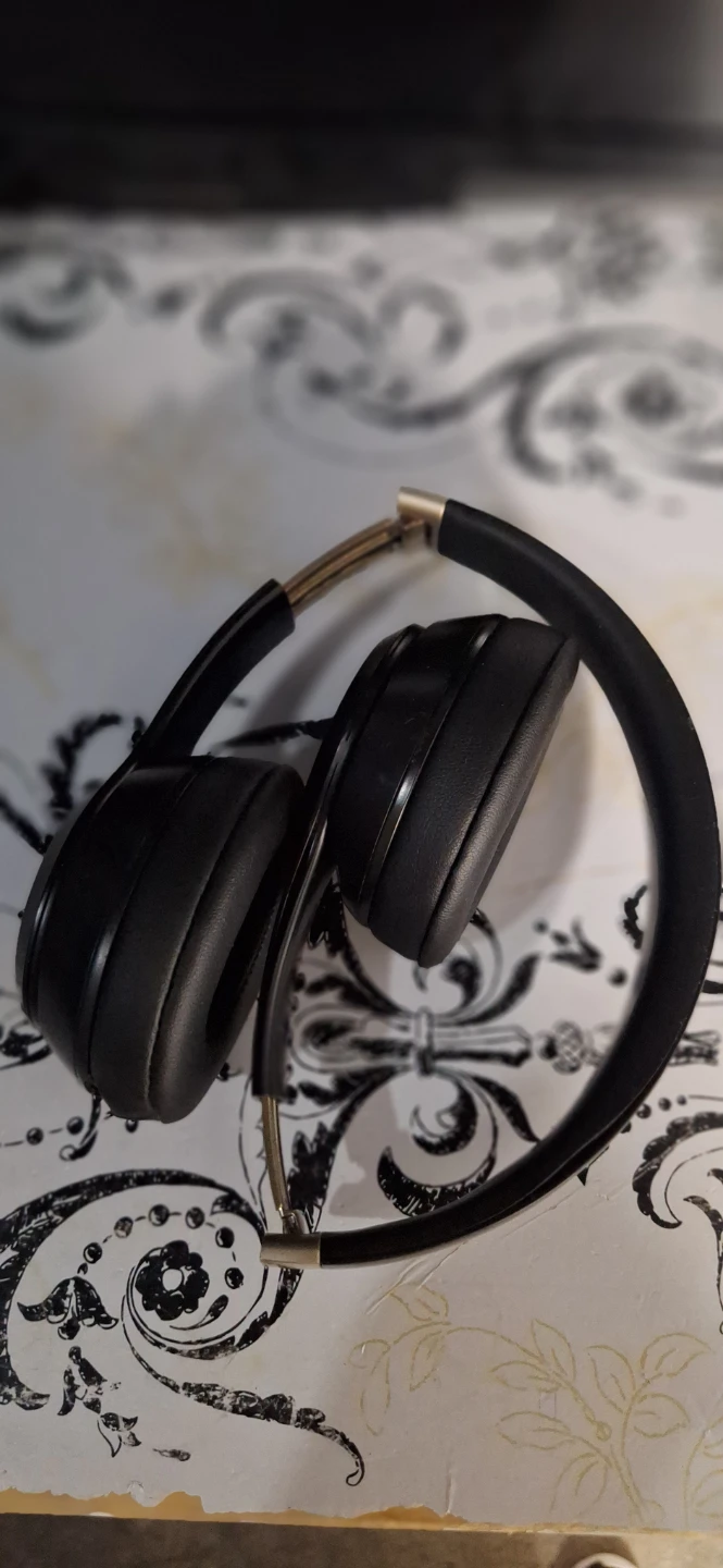Beats Studio 3 Wireless Headphones - Black - photo 2