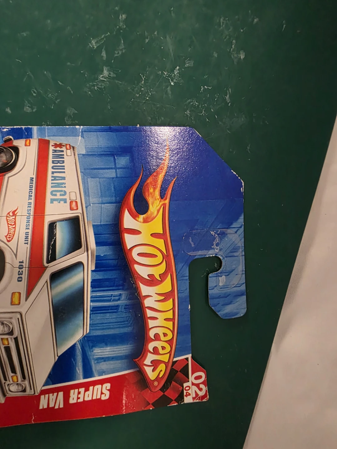 Hot Wheels Super Van Ambulance Die-cast Toy - photo 4