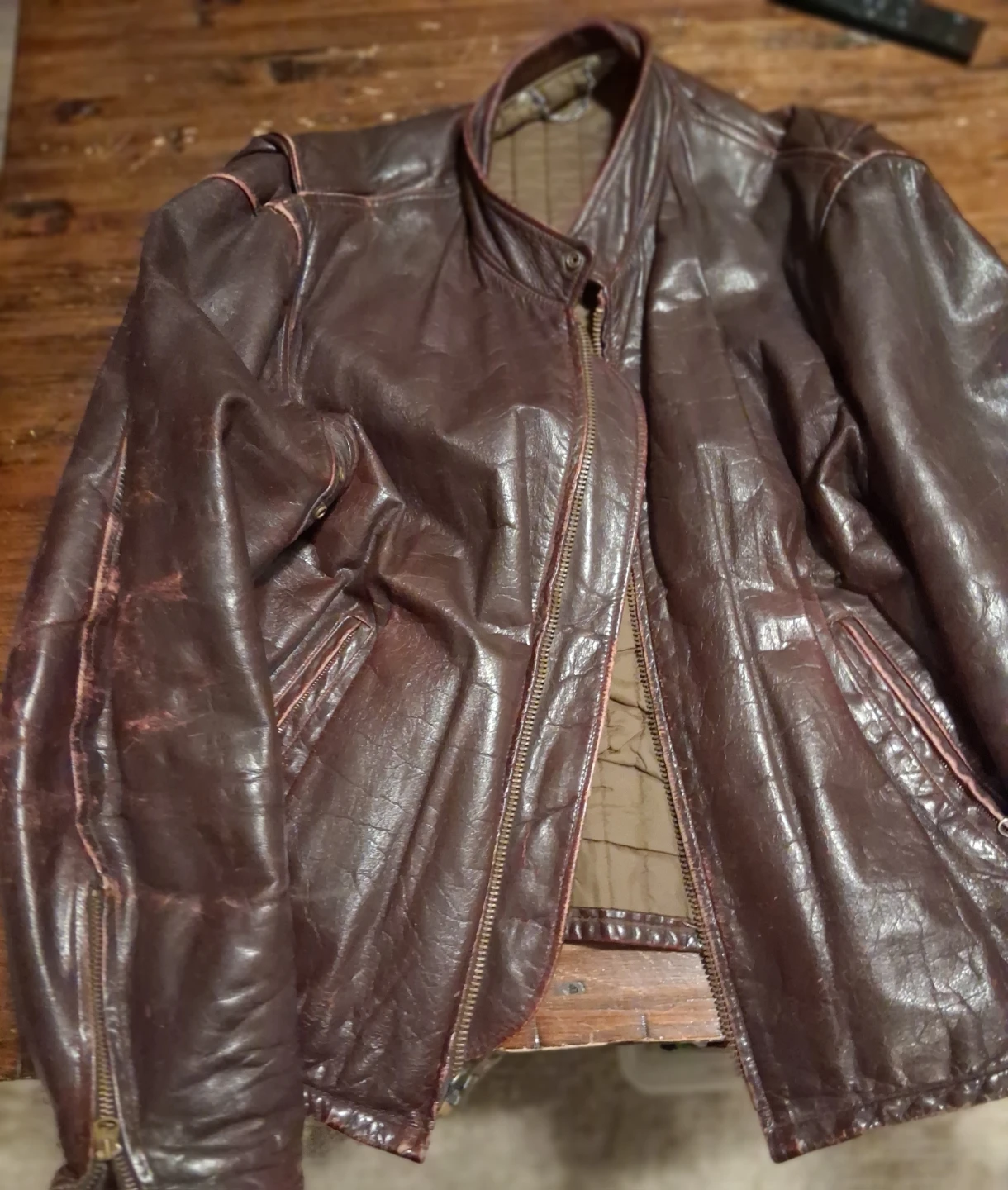 Mens medium Brown Leather Motorcycle Jacket