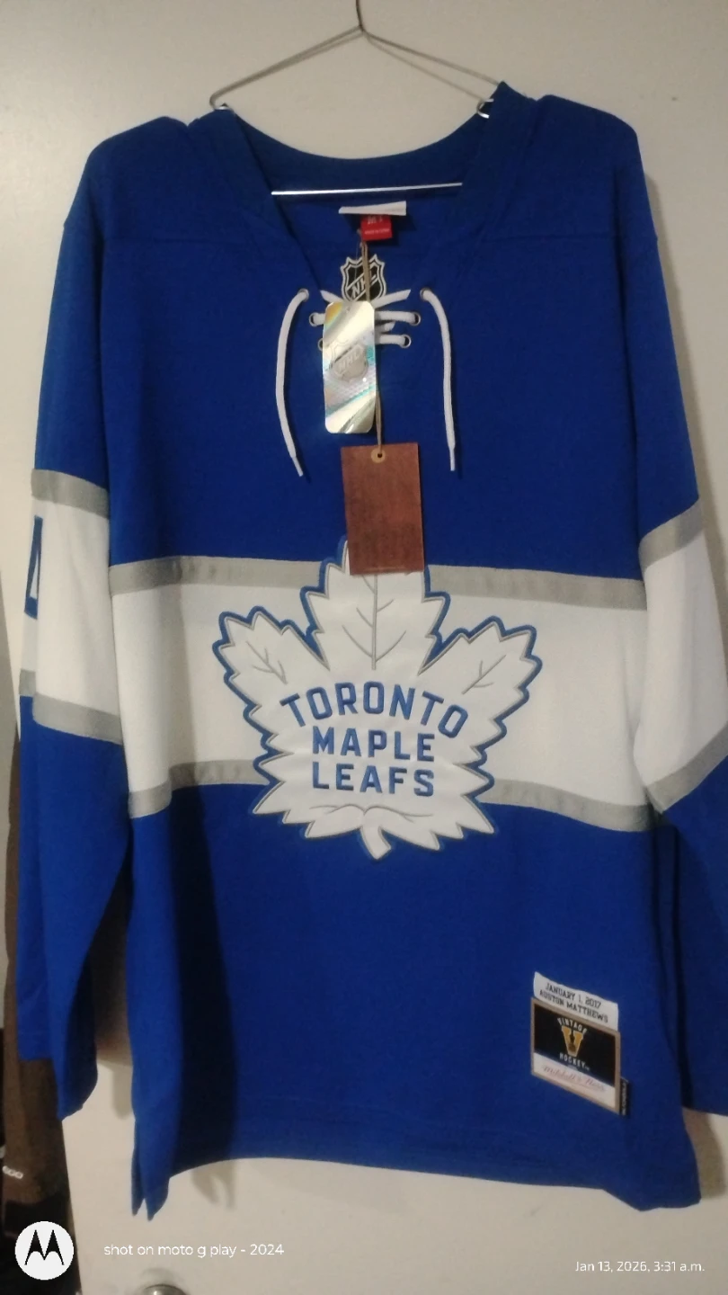 Toronto Maple Leafs Auston Matthews Jersey - photo 2