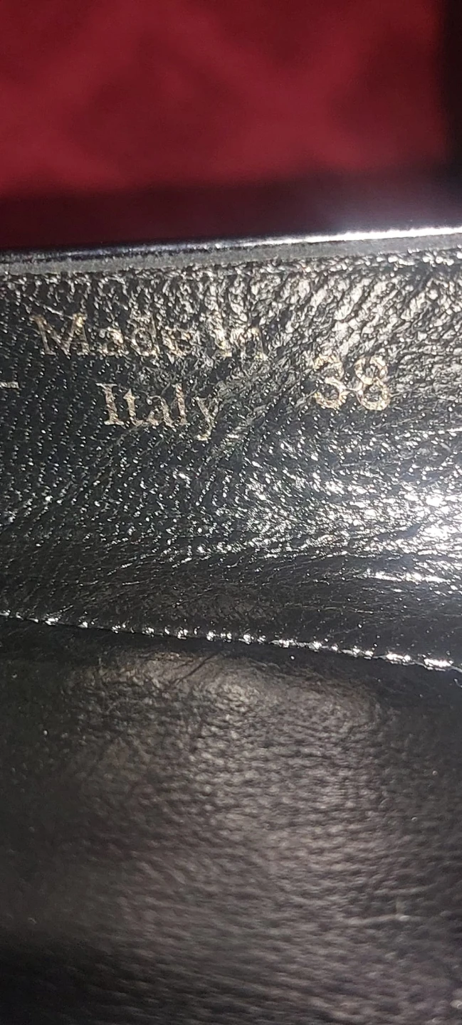 Burberry Black Patent Leather Ballet Flats - Size 38⚽ - photo 3