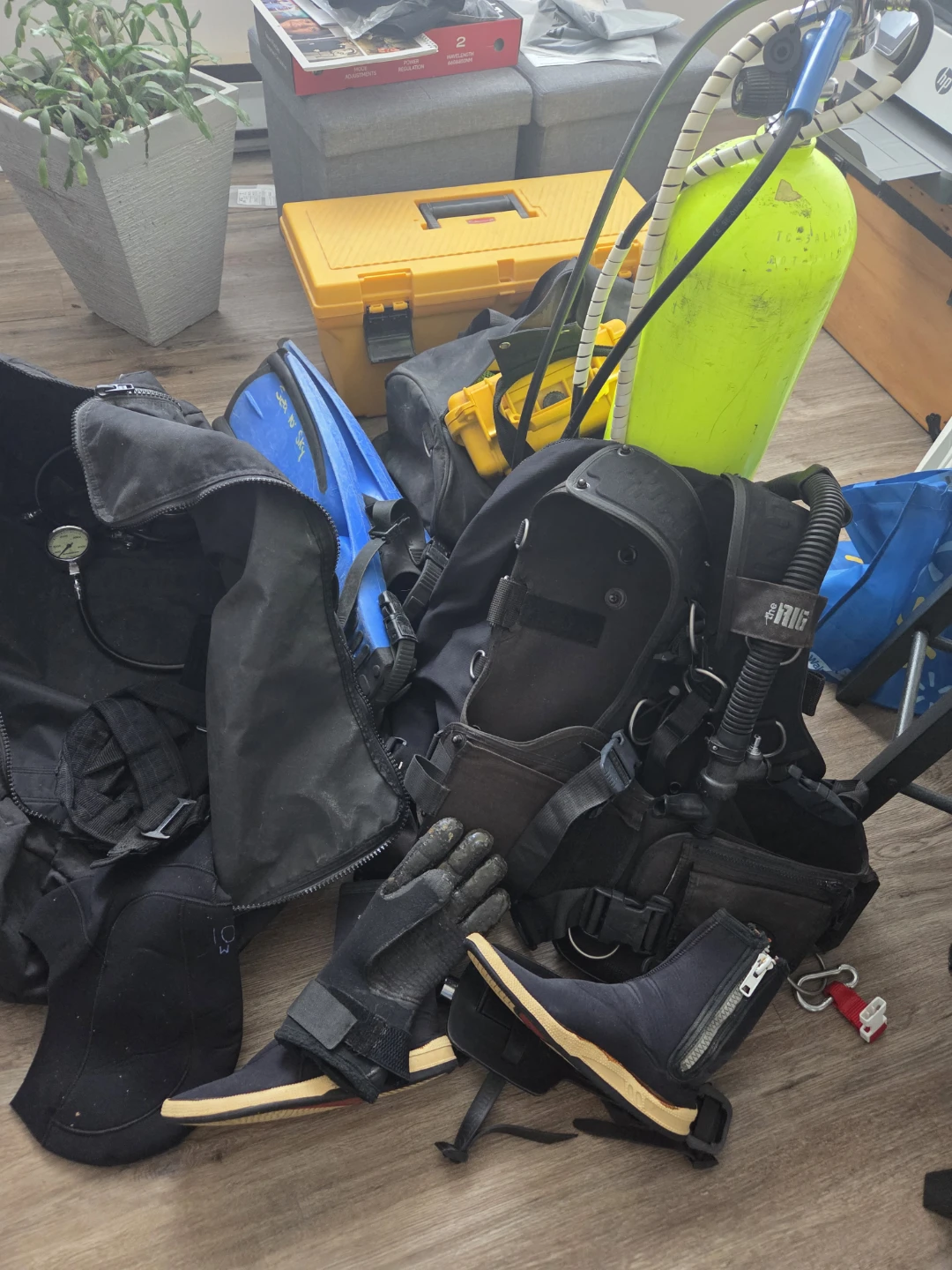 Scuba Diving Gear Package - photo 3