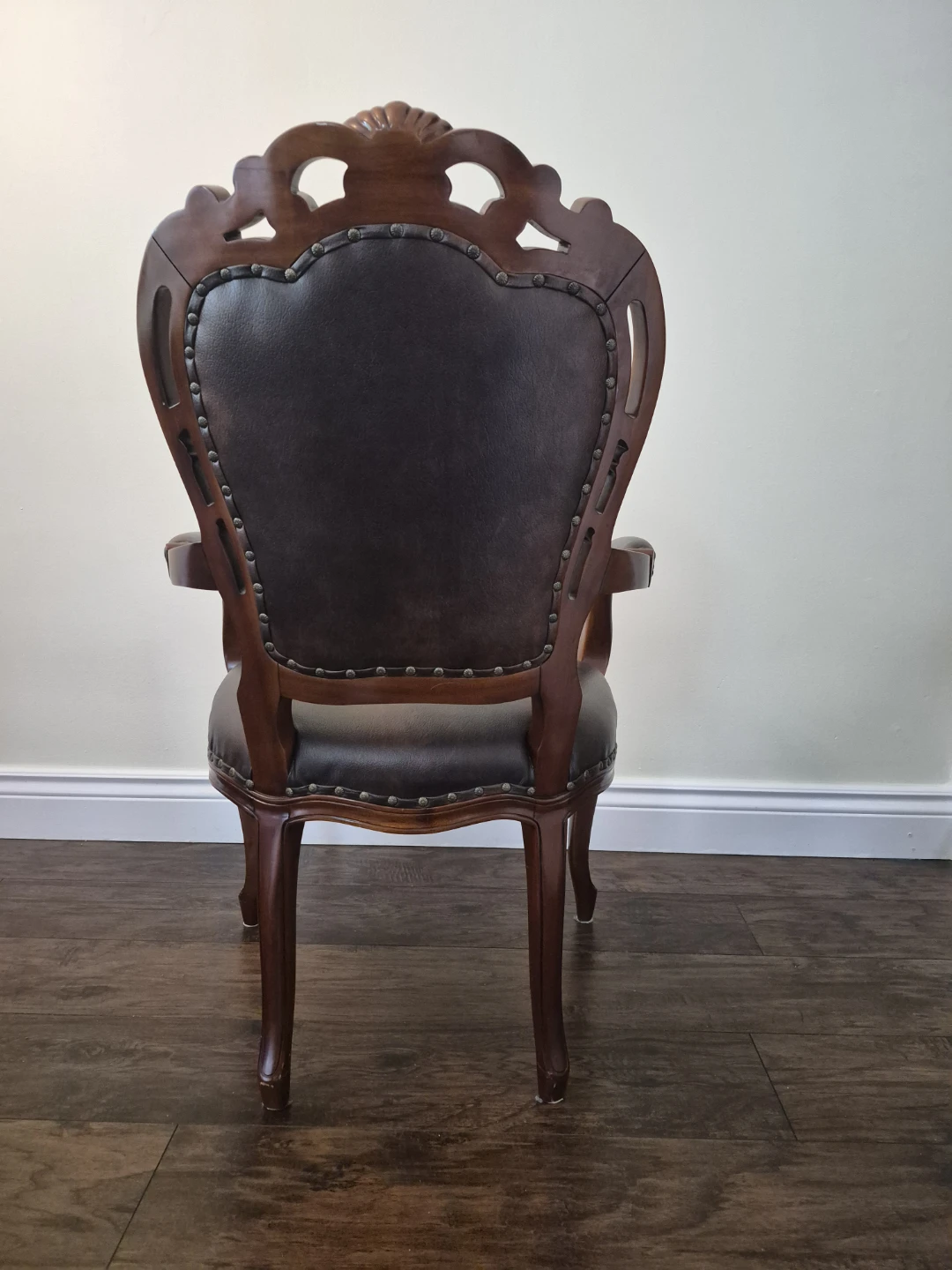 French Provincial style armchairs - photo 3