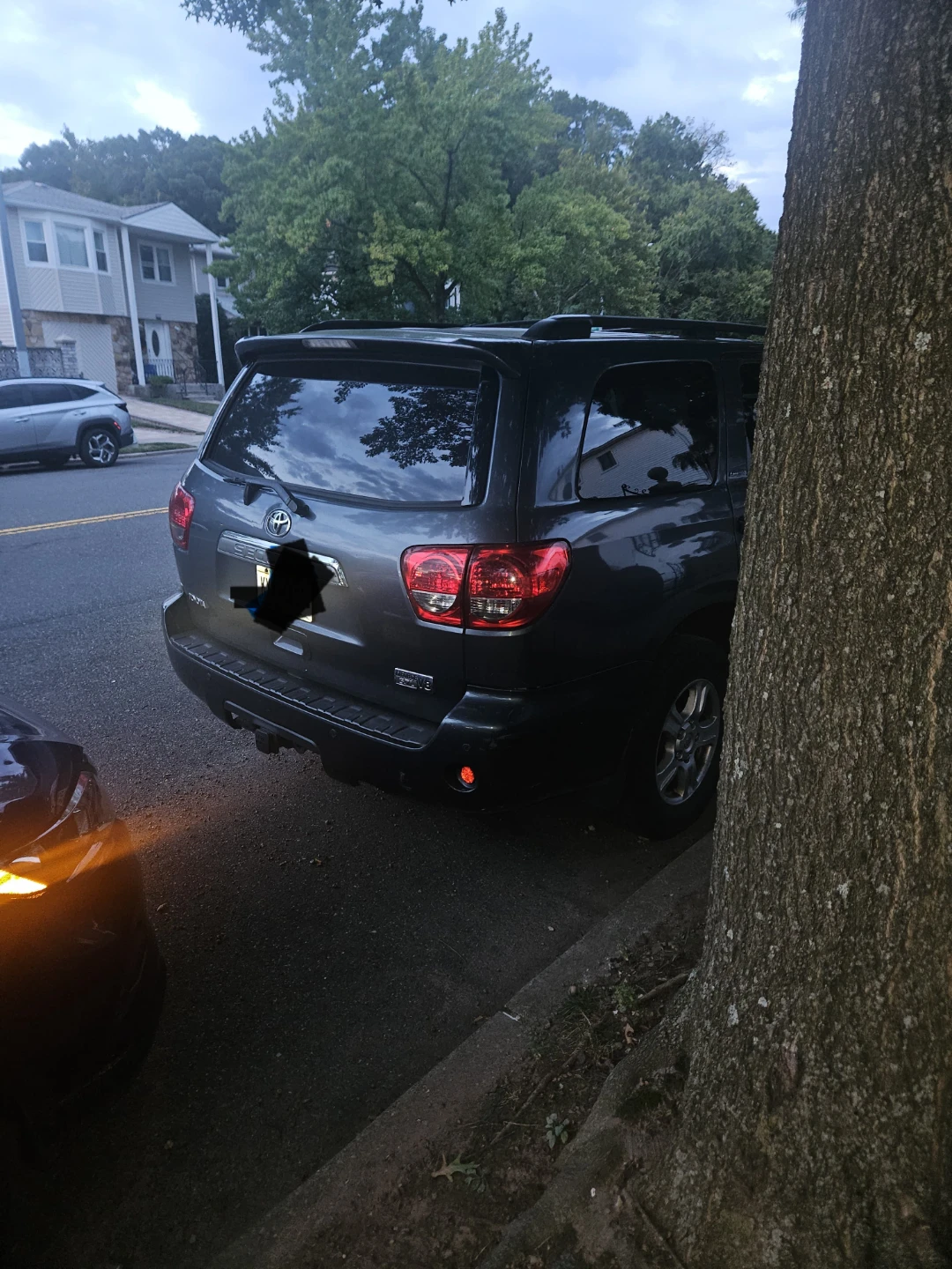 Dark Gray Toyota Sequoia SUV - photo 5