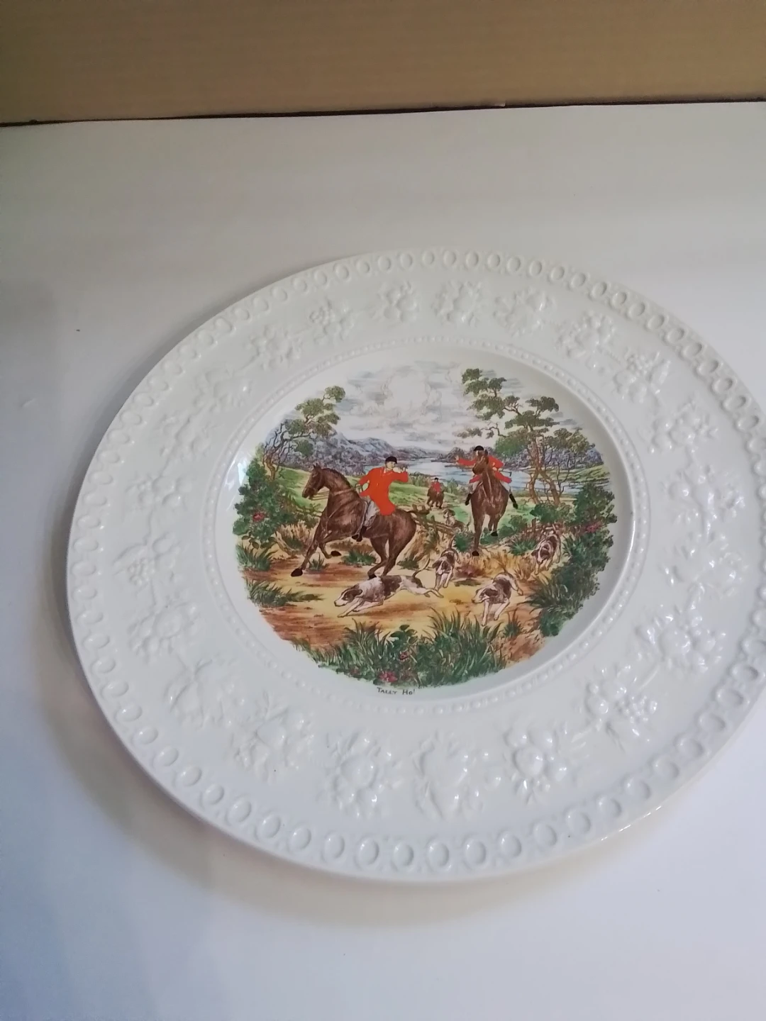 Wedgwood Wellesley Decorative Plate 1934 - photo 2