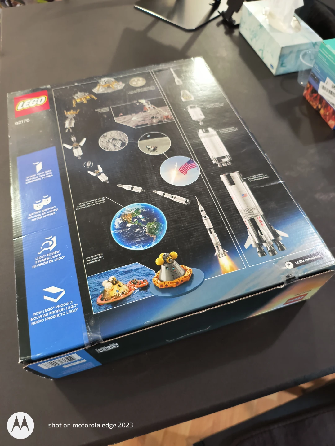 LEGO NASA Apollo Saturn V Building Toy 92176 - photo 3