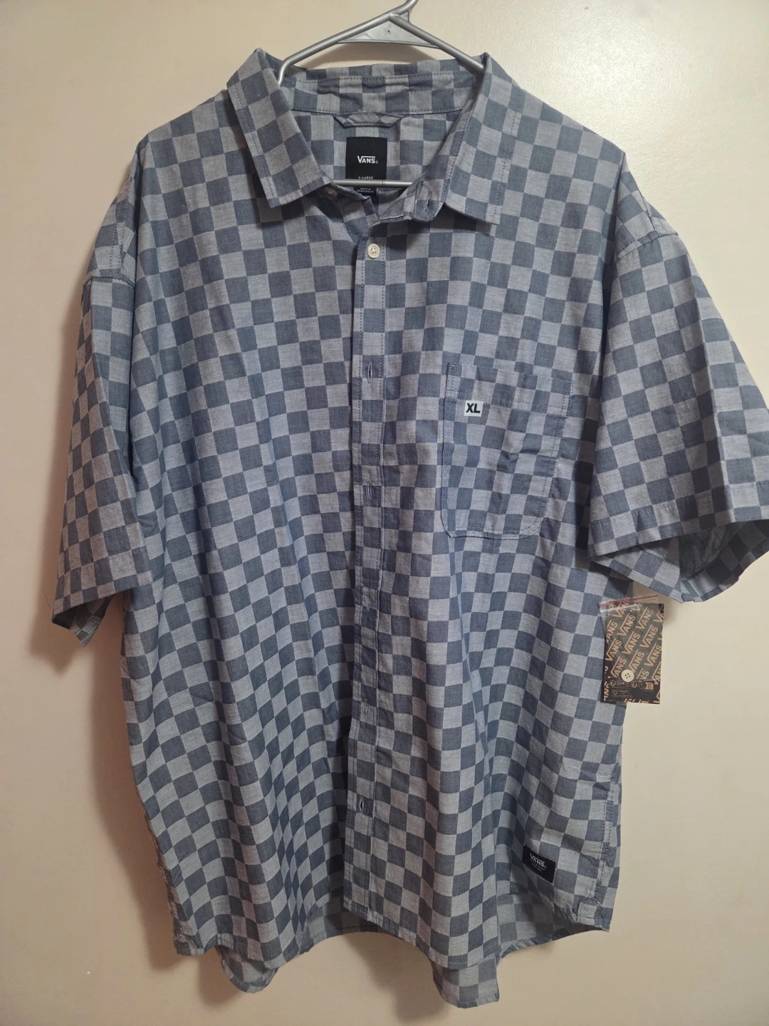 XL vans size shirt