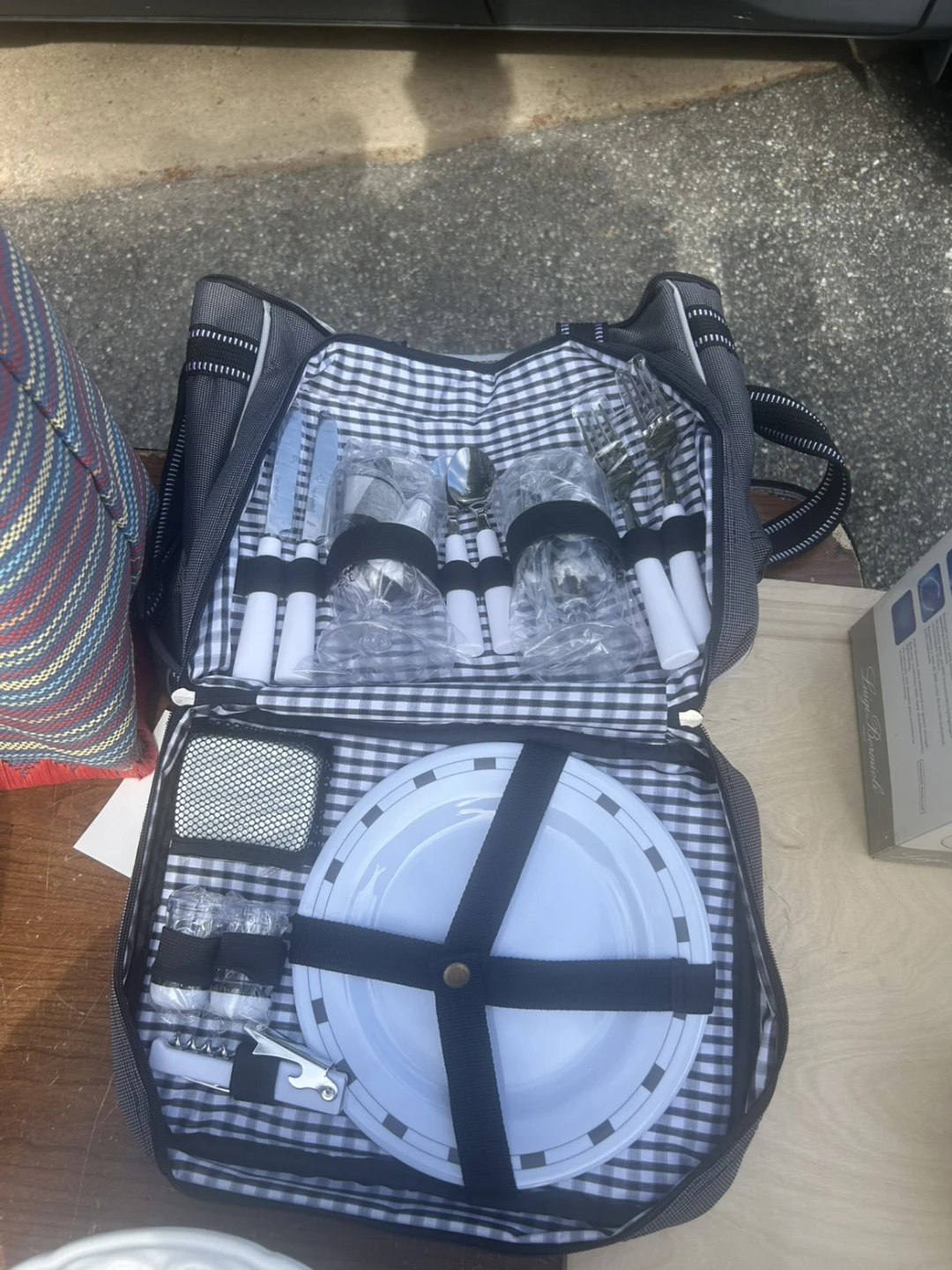 Picnic Basket Set with Plates and Cutlery