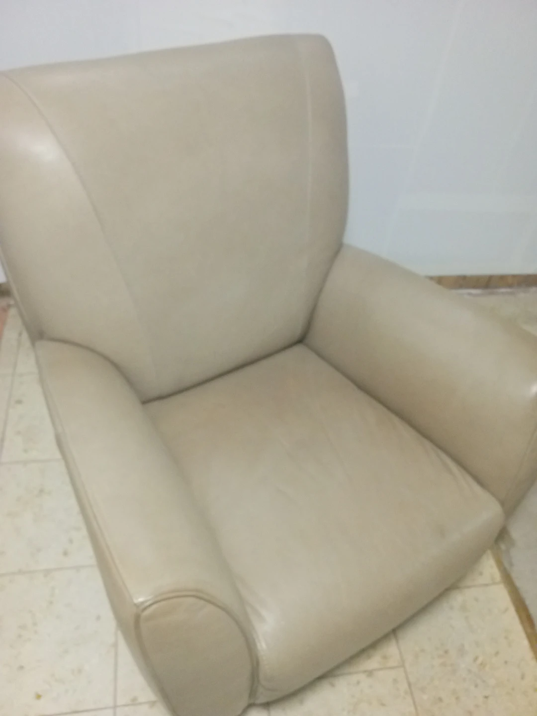 Beige Leather Armchair - photo 2