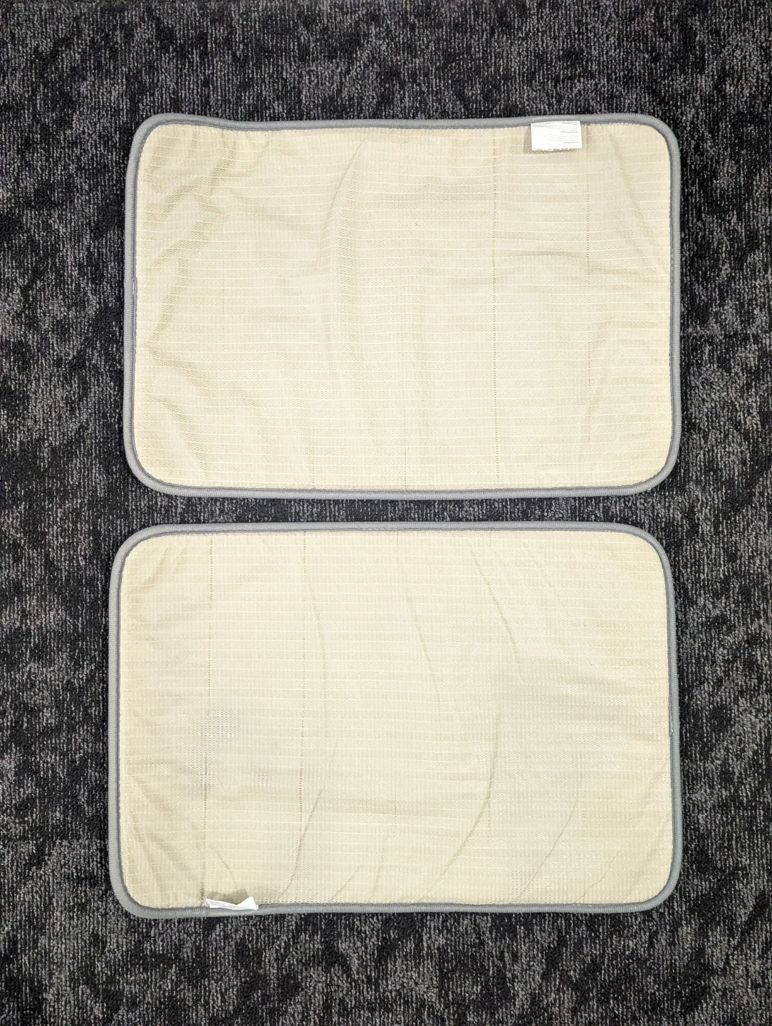 Set of 2 Grey Door Mats 23" x 16" - photo 3