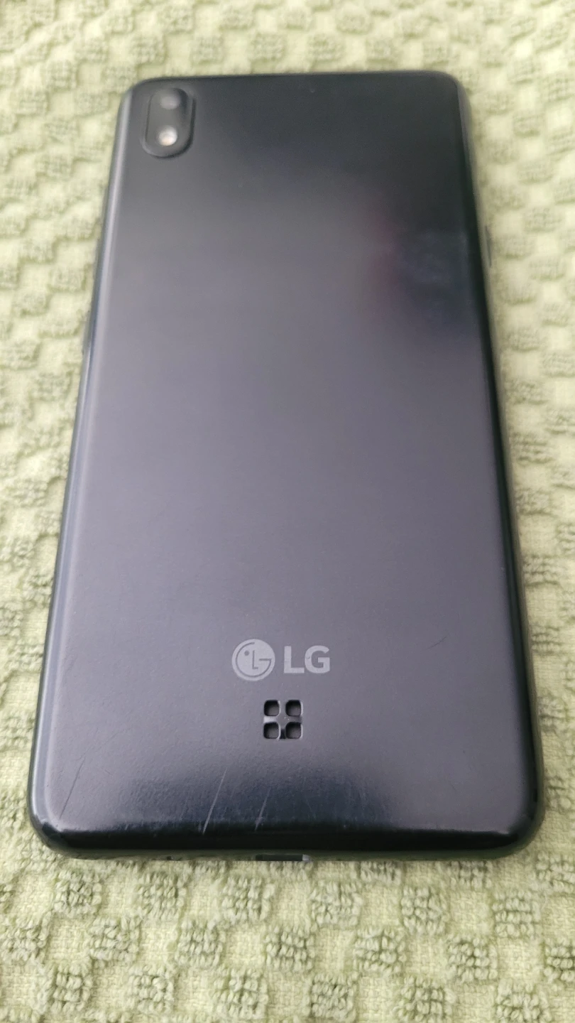 LG Smartphone - photo 3
