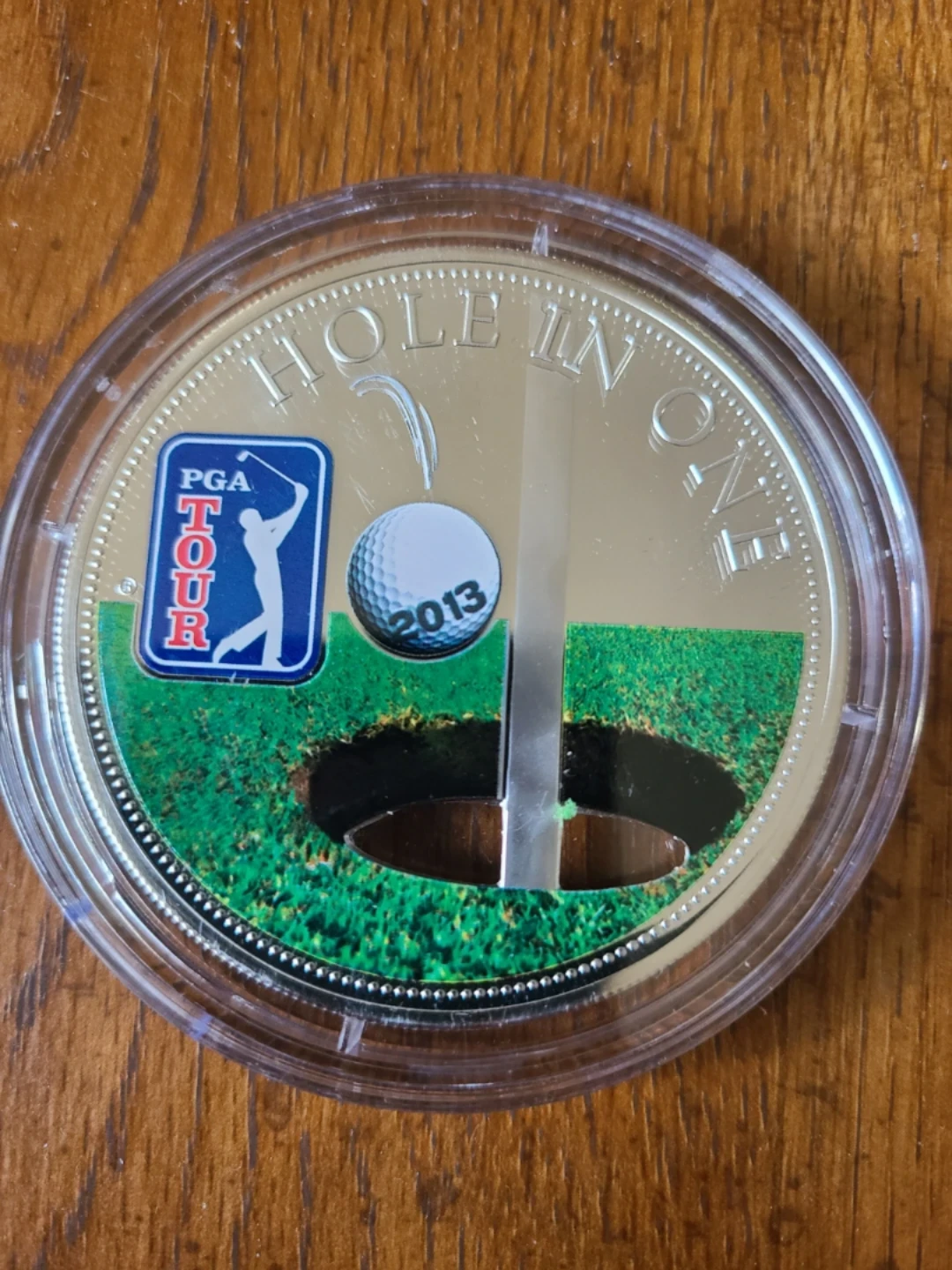 PGA Tour "Hole In One" Collectible Ball 2013 - photo 4