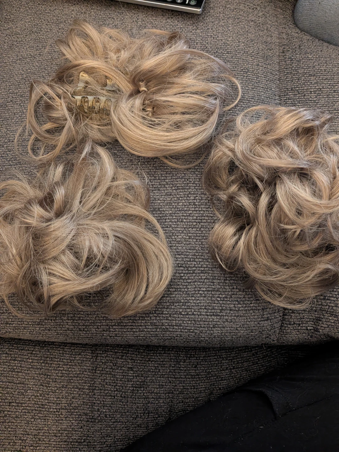 messy bun hair pieces,pick up in St Albert