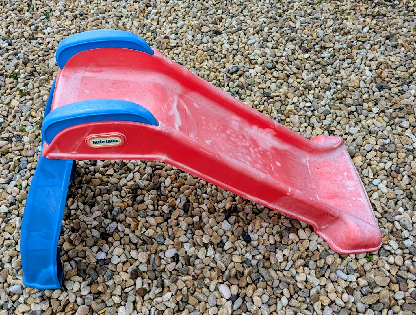 Slide for toddlers.