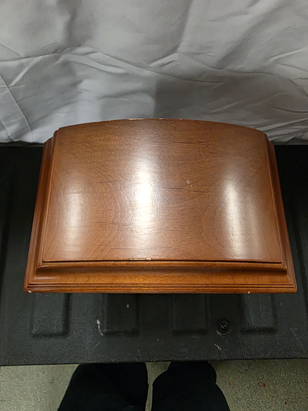 Bulova Wooden Mantel Clock with Pendulum - photo 4