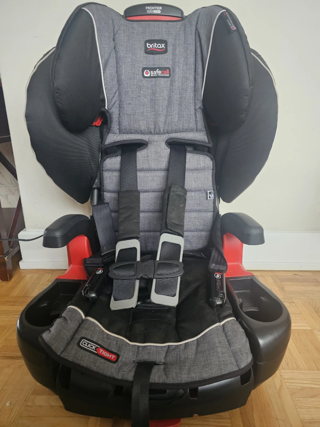 Britax Frontier Harness-2-Booster Car Seat - photo 2