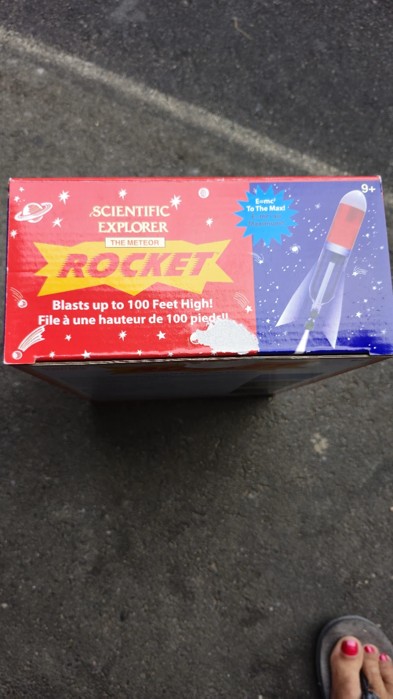 Scientific Explorer The Meteor Rocket Toy