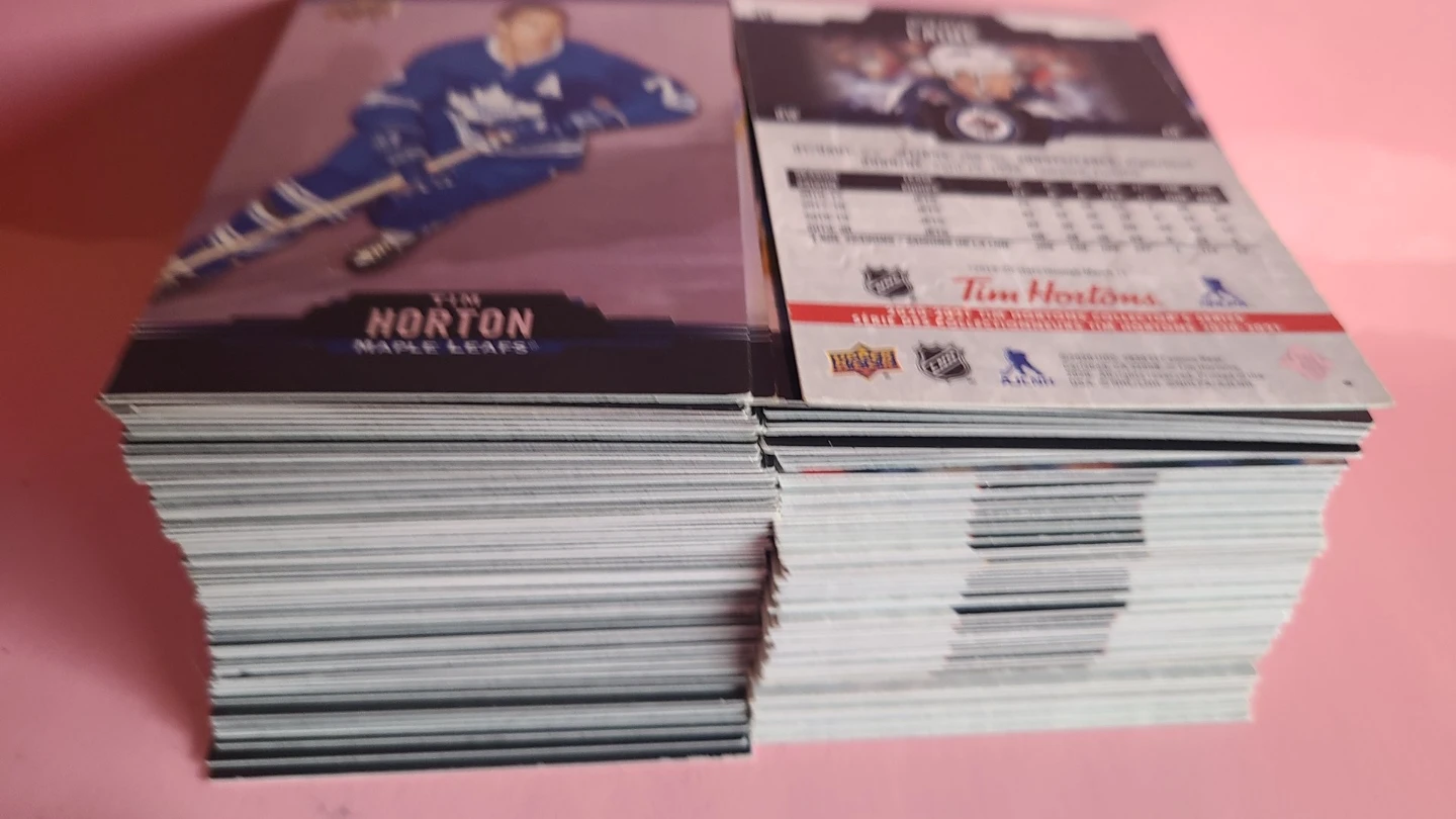 Tim Hortons 2020-2021 hockey cards ⚽