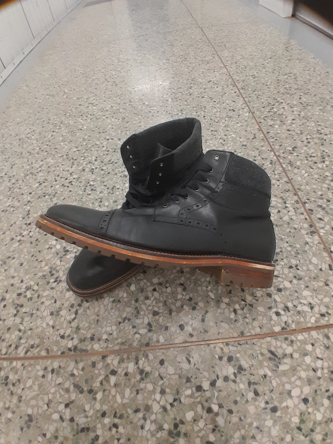 Black Leather Lace-up Boots Est 1850 Men's Size 13 - photo 3