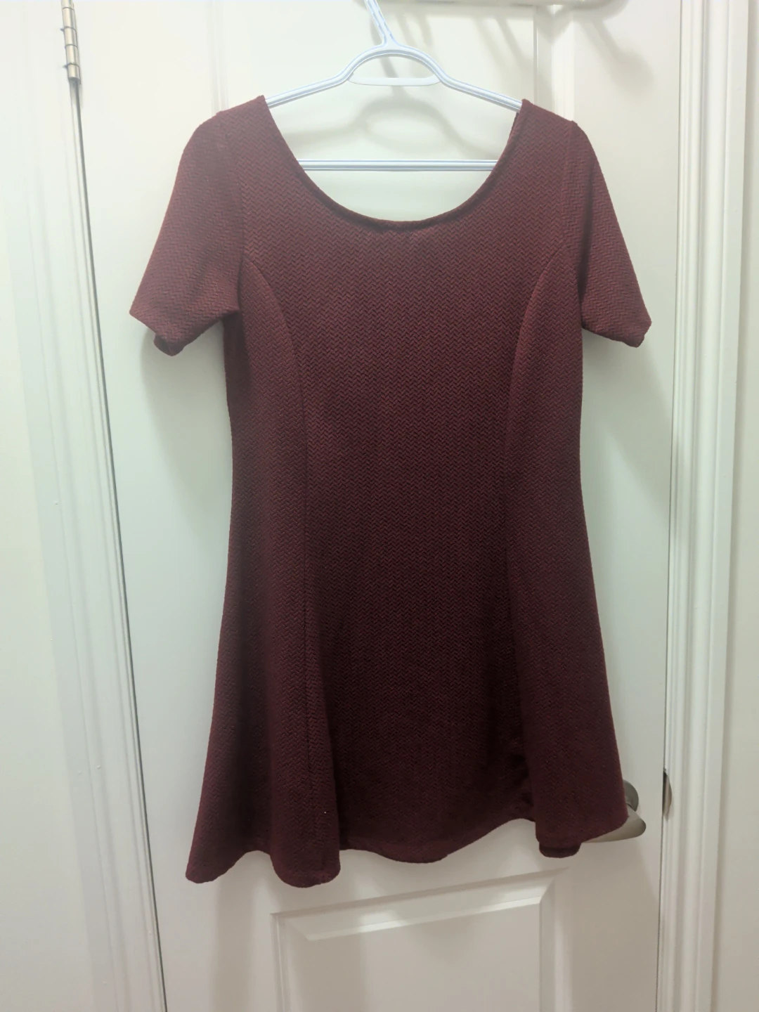 Maroon Textured Short Sleeve Dress - photo 2