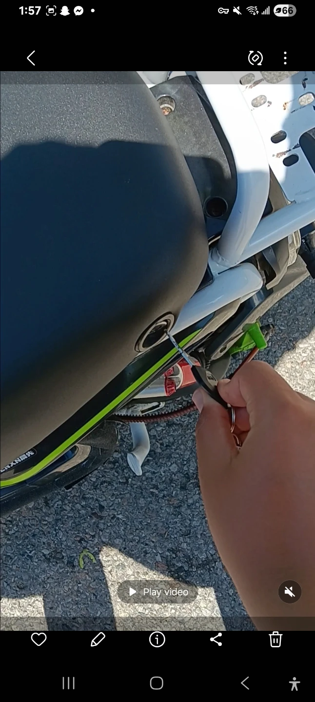 CHENXNI Electric Scooter - photo 3