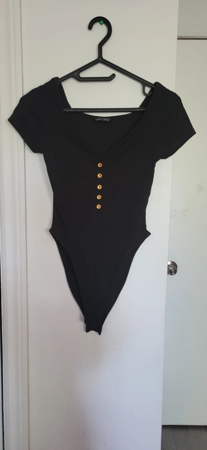 SHEIN Black Button-Up Bodysuit