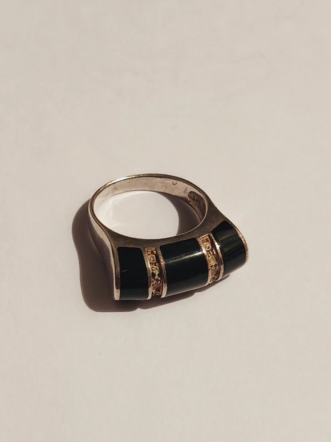 Beautiful Vintage Sterling Silver 925 Black Onyx Ring. Size 6. - photo 4