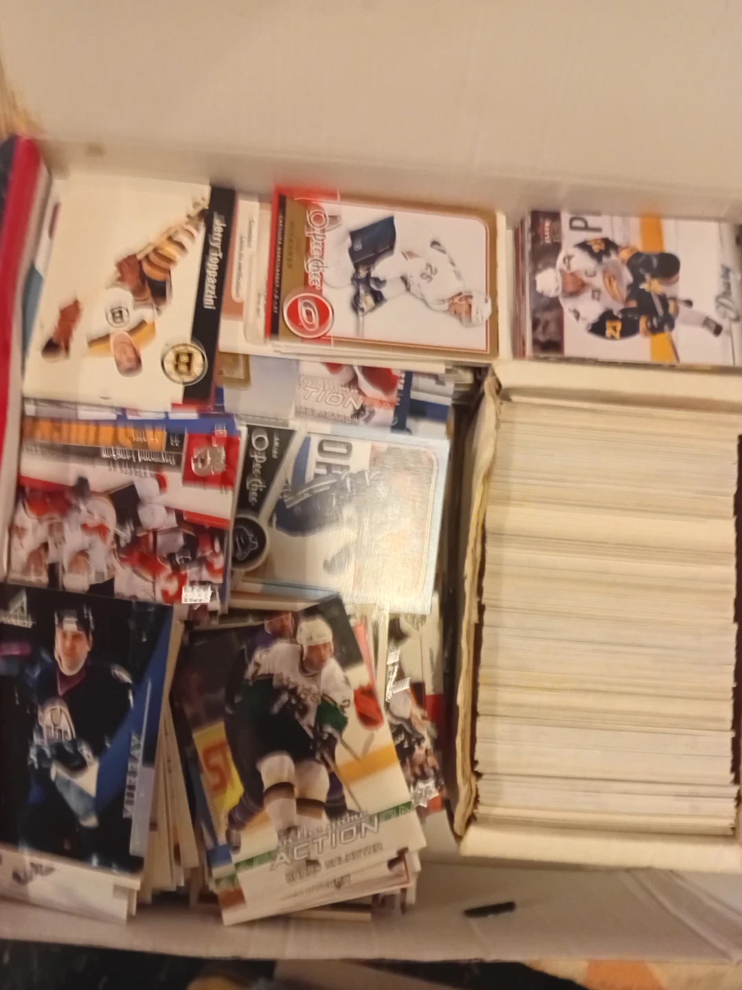 Craig Wolanin Maple Leafs Hockey Card - photo 2