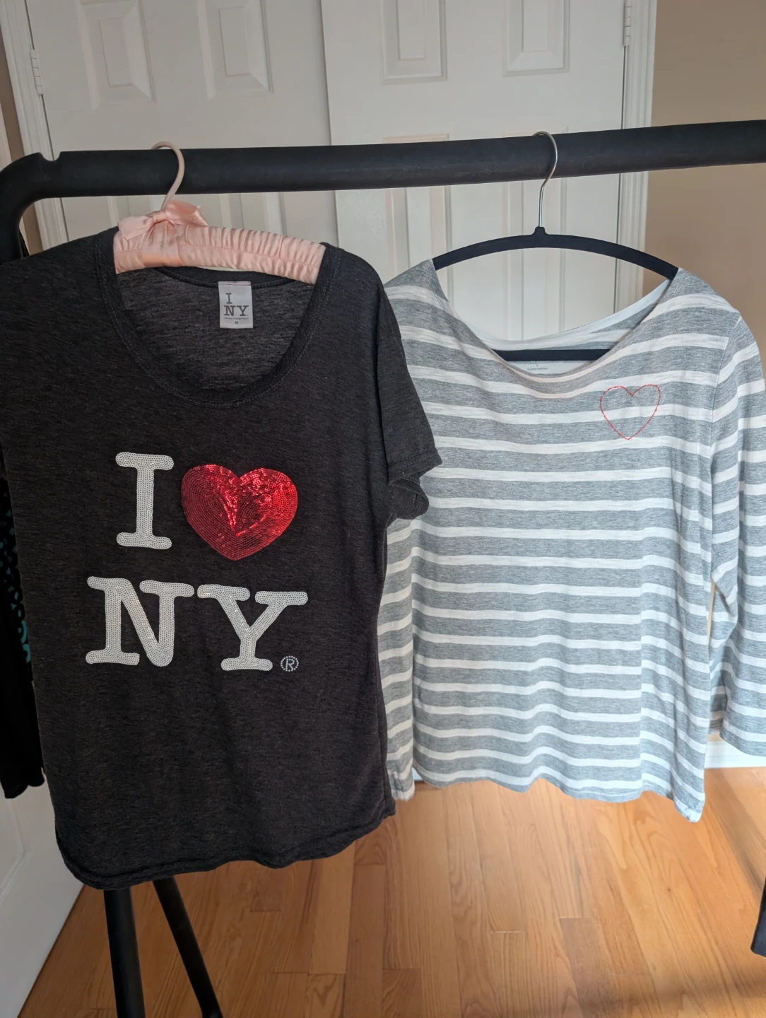 Women's Clothing Bundle Size M - 15 items - photo 3