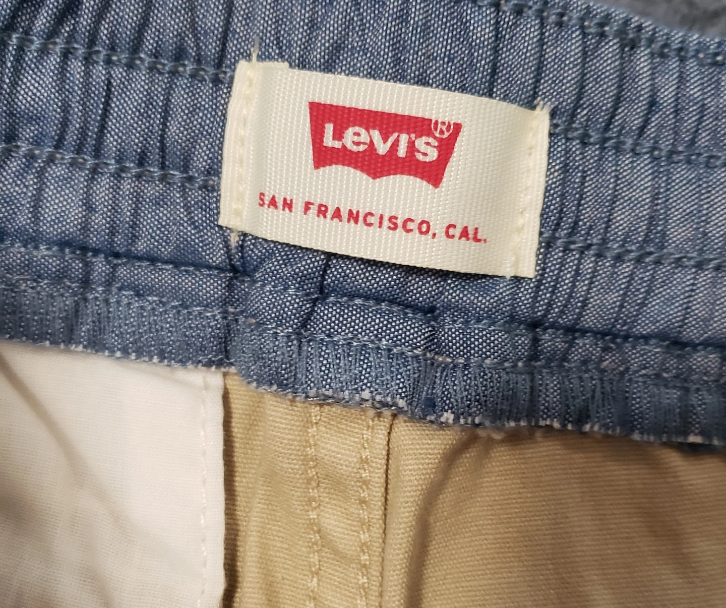 Brand new Levi's Boys Shorts Size XL M - photo 3