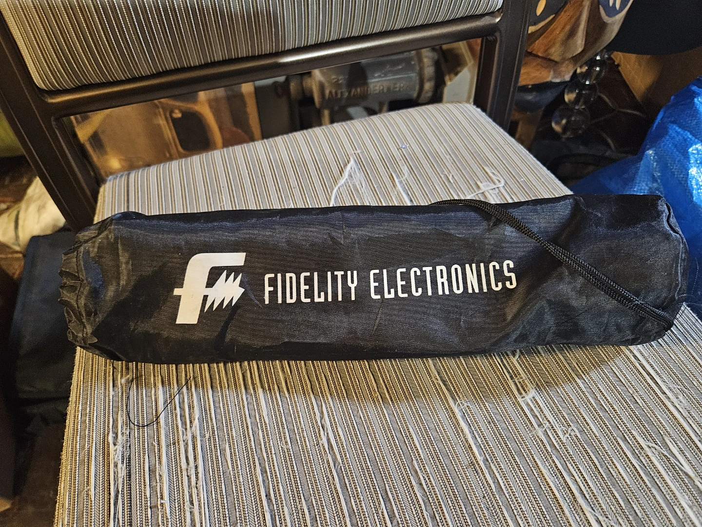Fidelity Electronics Tripod - photo 2