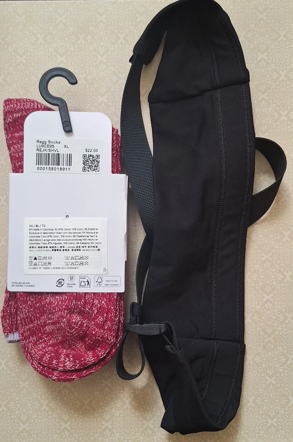 Lululemon Ragg Socks XL & Black Bag - photo 2