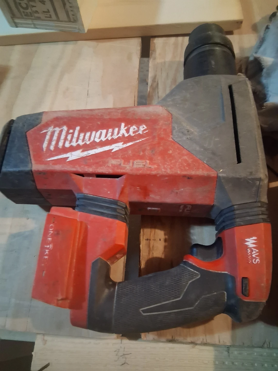 Milwaukee FUEL SDS-Plus Rotary Hammer Drill⚽