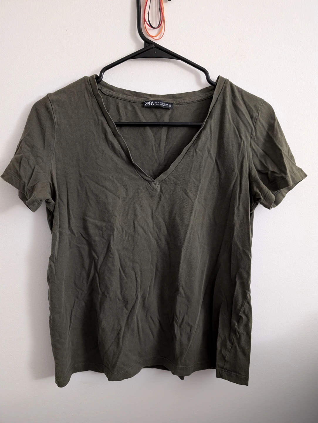 ZARA V-Neck T-Shirt Summer Olive Green 100% Cotton 19" ptp